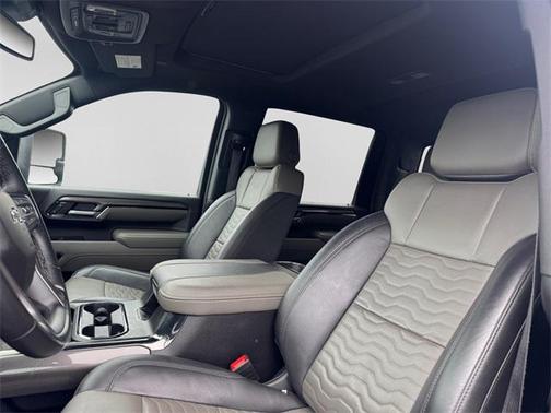 2024 Chevrolet Silverado 2500 4WD Crew Cab Standard Bed ZR2