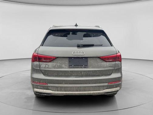 2022 Audi Q3 40 Premium