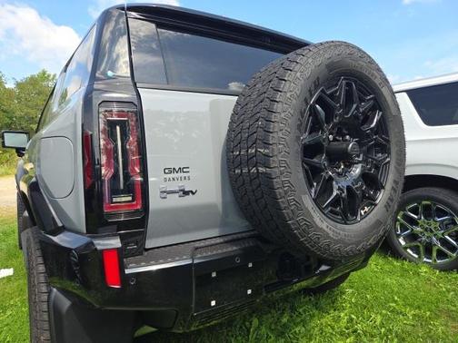 2025 GMC HUMMER EV SUV 2X