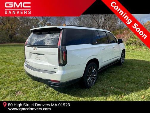 2022 Cadillac Escalade ESV Sport