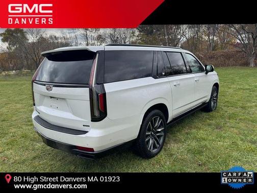 2022 Cadillac Escalade ESV Sport