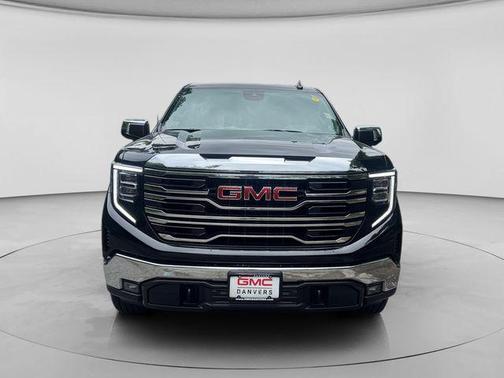 Onyx Black 2026 GMC Sierra 1500 SLT