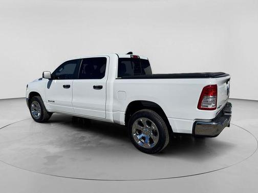 Bright White Clearcoat 2023 RAM 1500 Big Horn/Lone Star