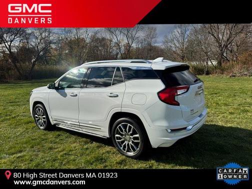 Summit White 2022 GMC Terrain Denali