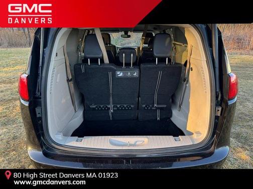 2018 Chrysler Pacifica Touring-L