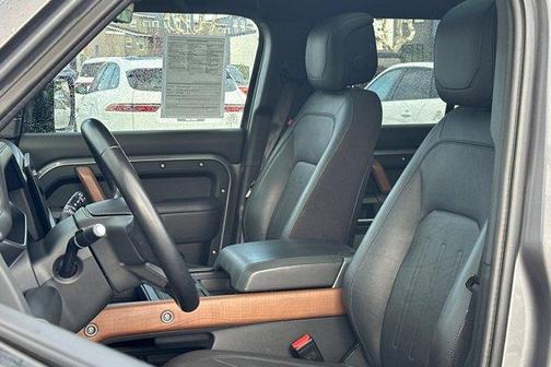 2024 Land Rover Defender P400 X