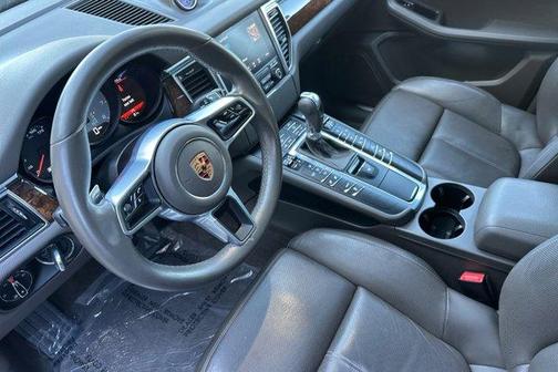 2018 Porsche Macan S