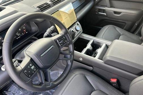 Santorini Black 2026 Land Rover Defender P500 V8