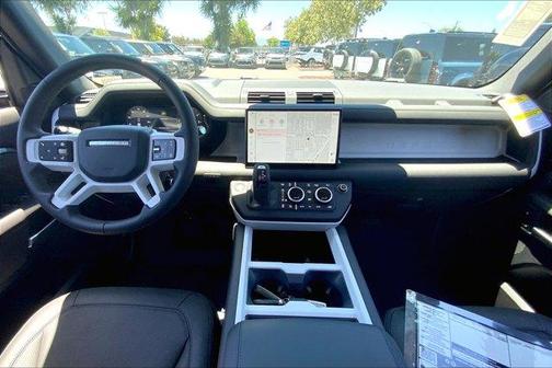 2025 Land Rover Defender P400 S