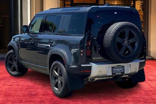 2025 Land Rover Defender P400 S