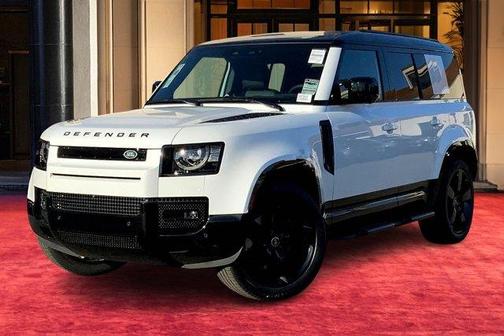 2025 Land Rover Defender P400 X-Dynamic SE