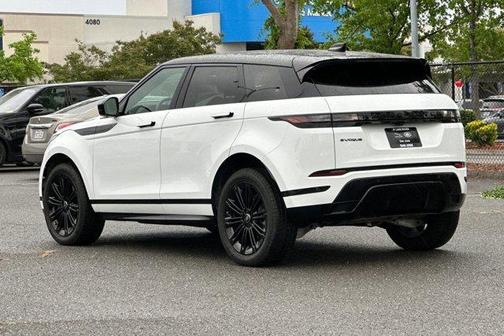 Fuji White 2025 Land Rover Range Rover Evoque Dynamic SE