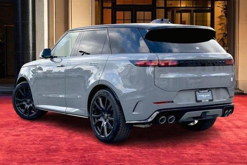 2025 Land Rover Range Rover Sport P635 SV Edition Two