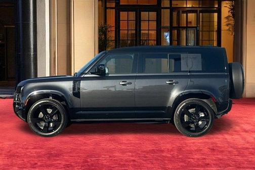 2026 Land Rover Defender P400 X-Dynamic SE