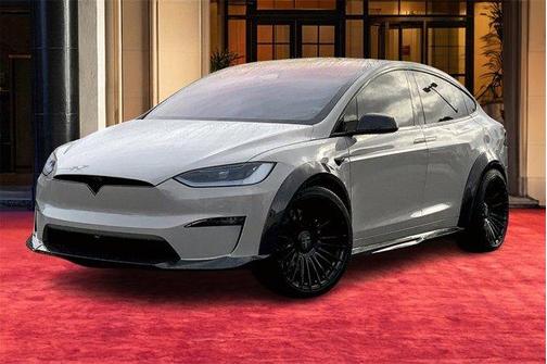 2025 Tesla Model X Plaid
