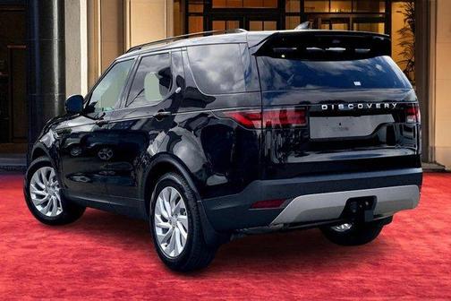 2025 Land Rover Discovery P300 S