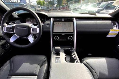 2025 Land Rover Discovery P300 S