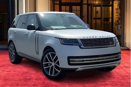 2025 Land Rover Range Rover P400 SE