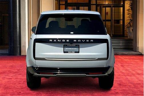 2025 Land Rover Range Rover P400 SE