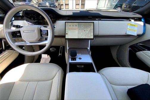2025 Land Rover Range Rover P400 SE