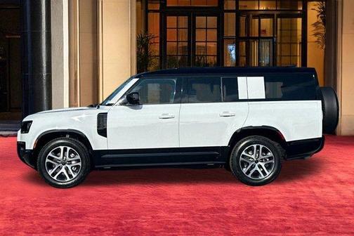 Fuji White 2026 Land Rover Defender P400 X-Dynamic SE