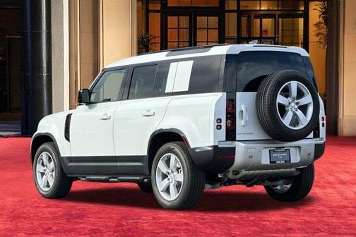 2025 Land Rover Defender P400 S