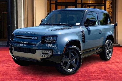 2025 Land Rover Defender P400 X-Dynamic SE