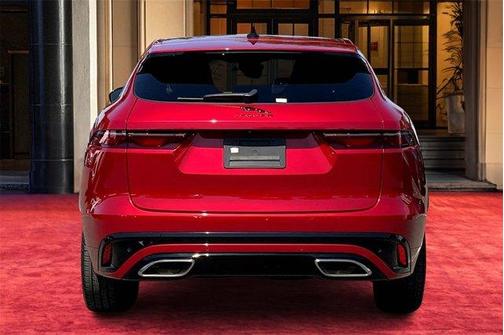 2024 Jaguar F-PACE P400 R-Dynamic S