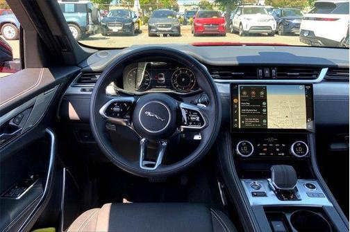 2024 Jaguar F-PACE P400 R-Dynamic S