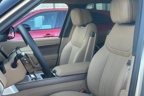 2026 Land Rover Range Rover P530 SE