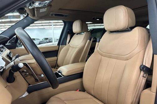 2026 Land Rover Range Rover P530 SE 7 Seat