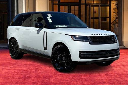 2025 Land Rover Range Rover P530 SE