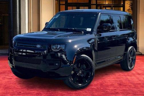 2025 Land Rover Defender P400 X-Dynamic SE