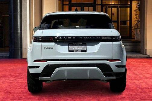 2026 Land Rover Range Rover Evoque Dynamic SE