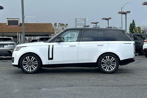 2023 Land Rover Range Rover P530 SE