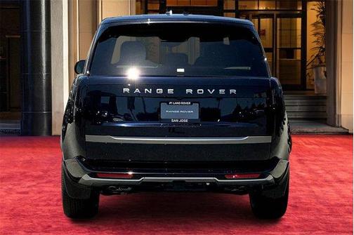 2025 Land Rover Range Rover P530 SE