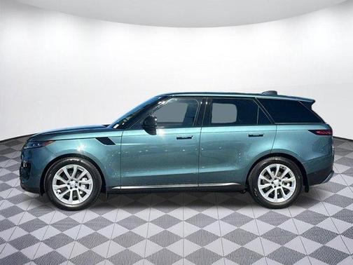 Giola Green 2025 Land Rover Range Rover Sport P360 S