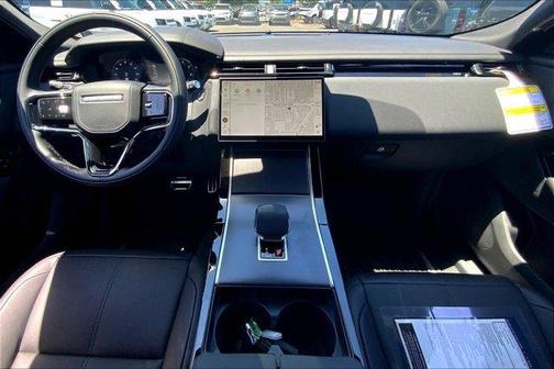 2026 Land Rover Range Rover Velar P400 Dynamic SE
