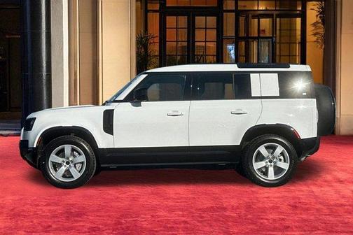 Fuji White 2026 Land Rover Defender 110 X-Dynamic SE