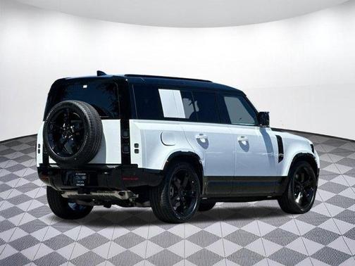 Fuji White 2026 Land Rover Defender P400 X-Dynamic SE