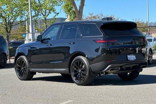 2025 Land Rover Range Rover Sport P360 SE
