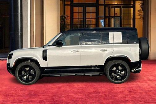 2026 Land Rover Defender P400 X-Dynamic SE