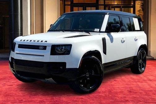 2025 Land Rover Defender P525 V8