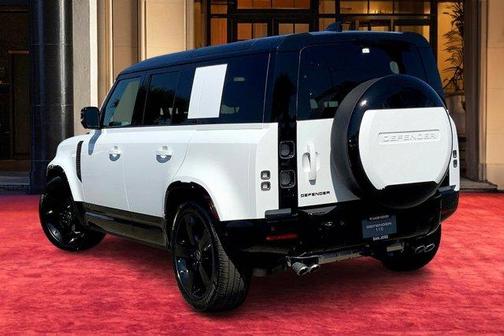 2025 Land Rover Defender P525 V8