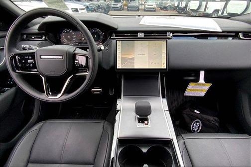 2026 Land Rover Range Rover Velar P250 Dynamic SE