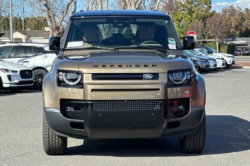 Gondwana Stone 2026 Land Rover Defender P300 S