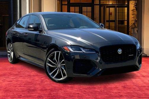 2024 Jaguar XF R-Dynamic SE