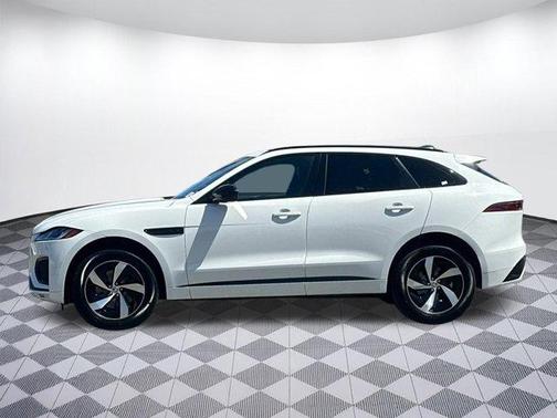Fuji White 2024 Jaguar F-PACE P250 R-Dynamic S
