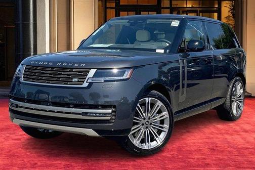 2025 Land Rover Range Rover P530 SE