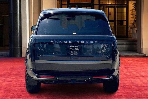 2025 Land Rover Range Rover P530 SE